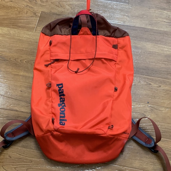 Patagonia Handbags - Patagonia Linked 16L backpack
